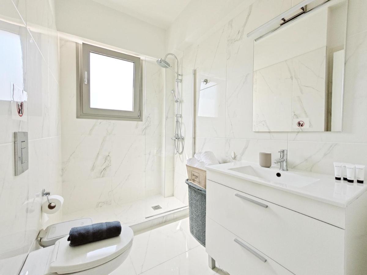 Costa Alimos By Verde Apartments Athens Ngoại thất bức ảnh
